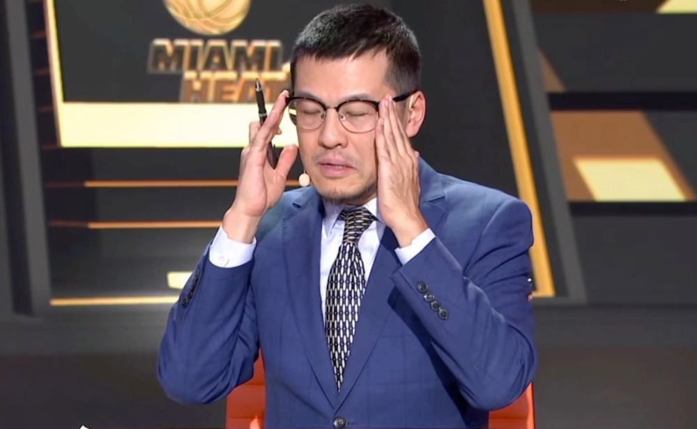 路透中，安妮依然是忙忙碌碌的奔跑着，梅姨依旧优雅、从容。