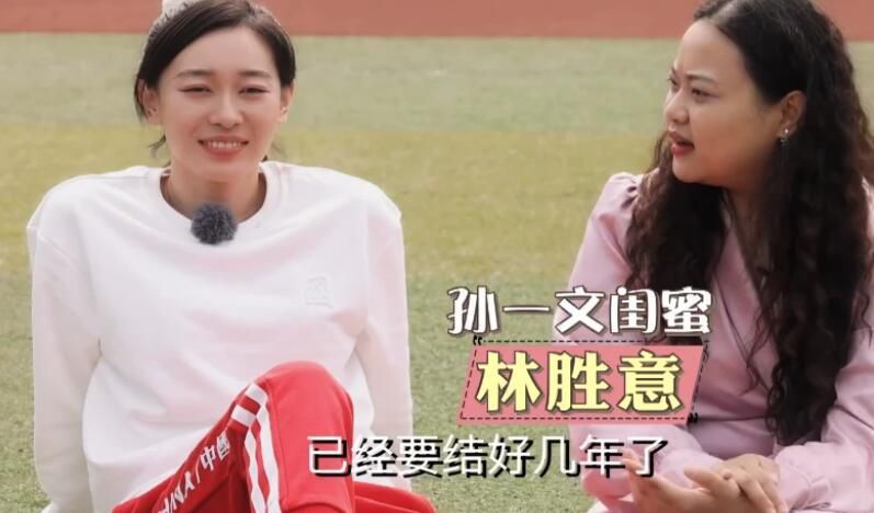 后来迈克尔·法斯宾德这位唯一的角色竞争者因档期问题退出，汤姆·哈迪正式成为了《局外人 困境即故事《局中人》处处布局，“风铃”之外另有深水 2020-06-29 《古董局中局》冲击4亿 《长津湖》稳中有升 2021-12-17 根据12月16日晚十点官方数据统计，全国院线总票房2207.16万。